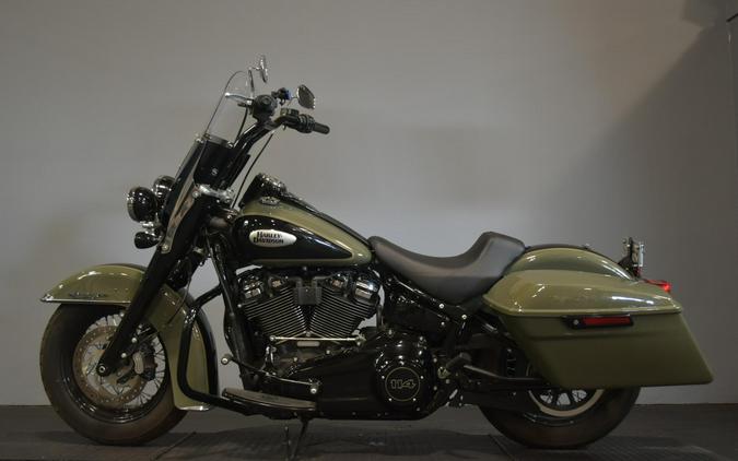 2021 Harley-Davidson Heritage Classic 114 Deadwood Green/Vivid Black