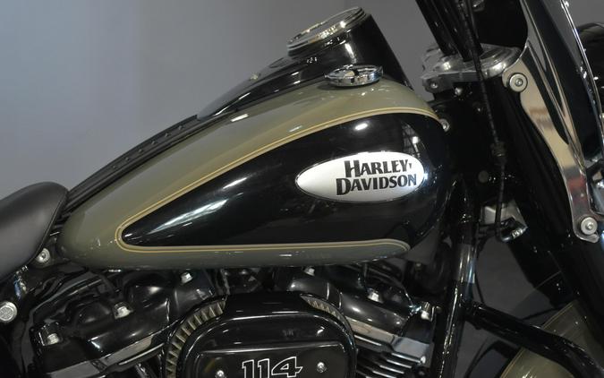 2021 Harley-Davidson Heritage Classic 114 Deadwood Green/Vivid Black
