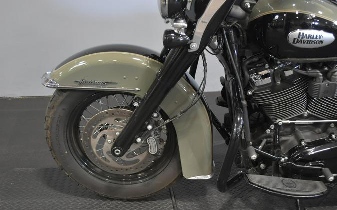 2021 Harley-Davidson Heritage Classic 114 Deadwood Green/Vivid Black