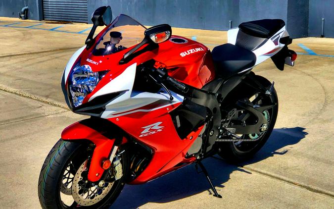 2027 Suzuki GSX-R600