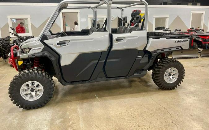 2024 Can-Am® Defender MAX X mr with Half-Doors HD10