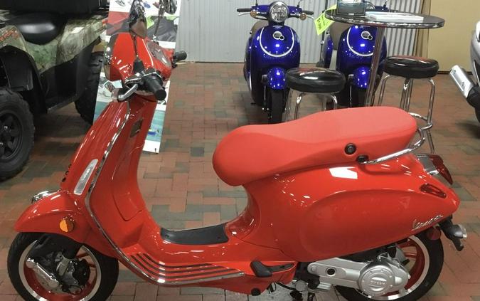 2023 Vespa Primavera 50 Red