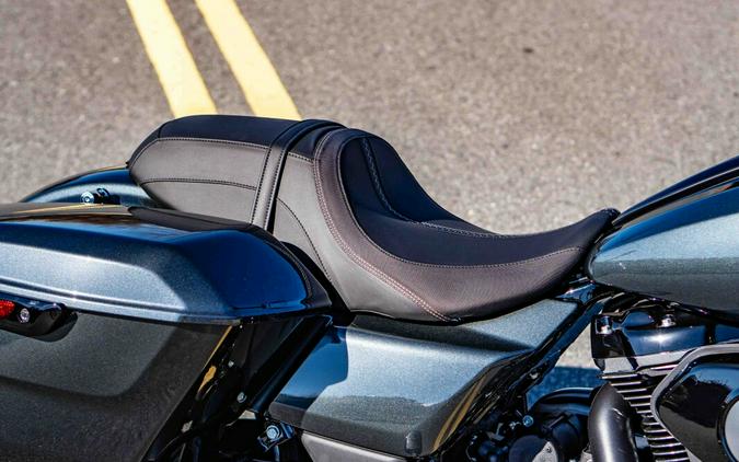 FLTRX 2025 Road Glide®