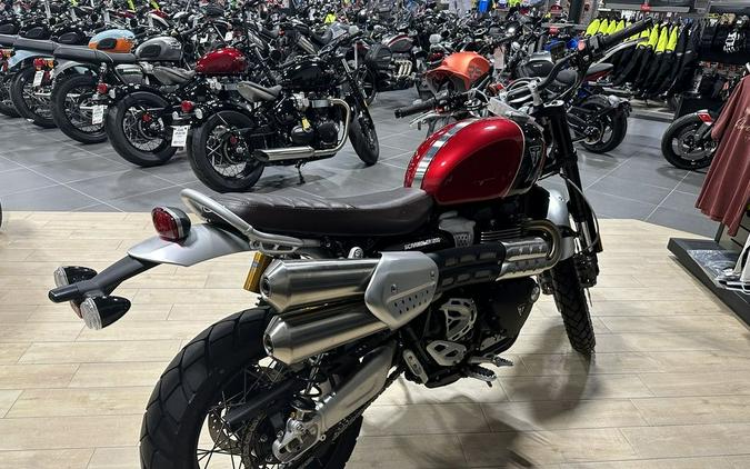 2023 Triumph Scrambler 1200 XC Carnival Red / Jet Black