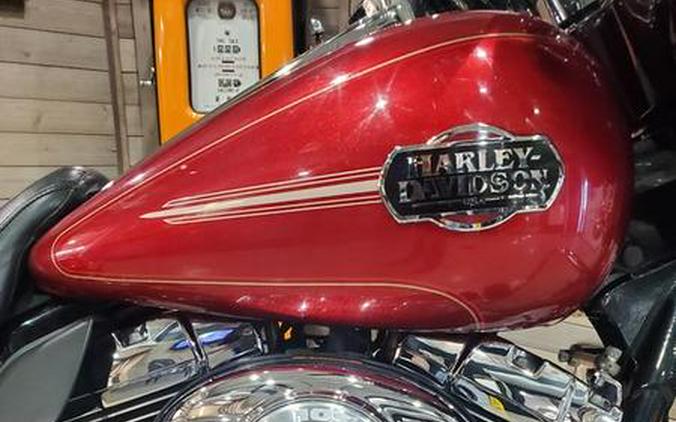 2012 Harley-Davidson® FLHTCU - Electra Glide® Ultra Classic