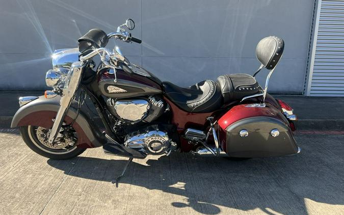 2020 Indian Motorcycle® Springfield® Burgundy Metallic / Titanium Metallic