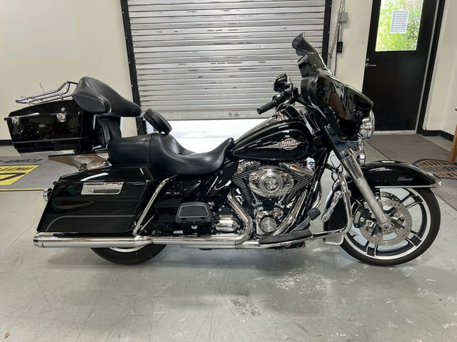 2010 Harley-Davidson FLHTC - Electra Glide Classic