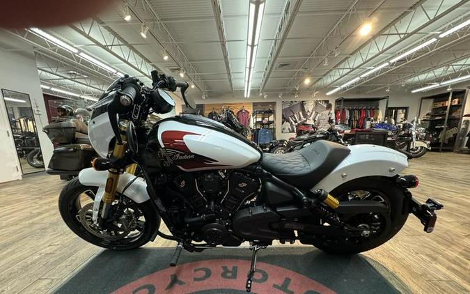 2025 Indian Motorcycle® 101 Scout® Ghost White Metallic with Graphics