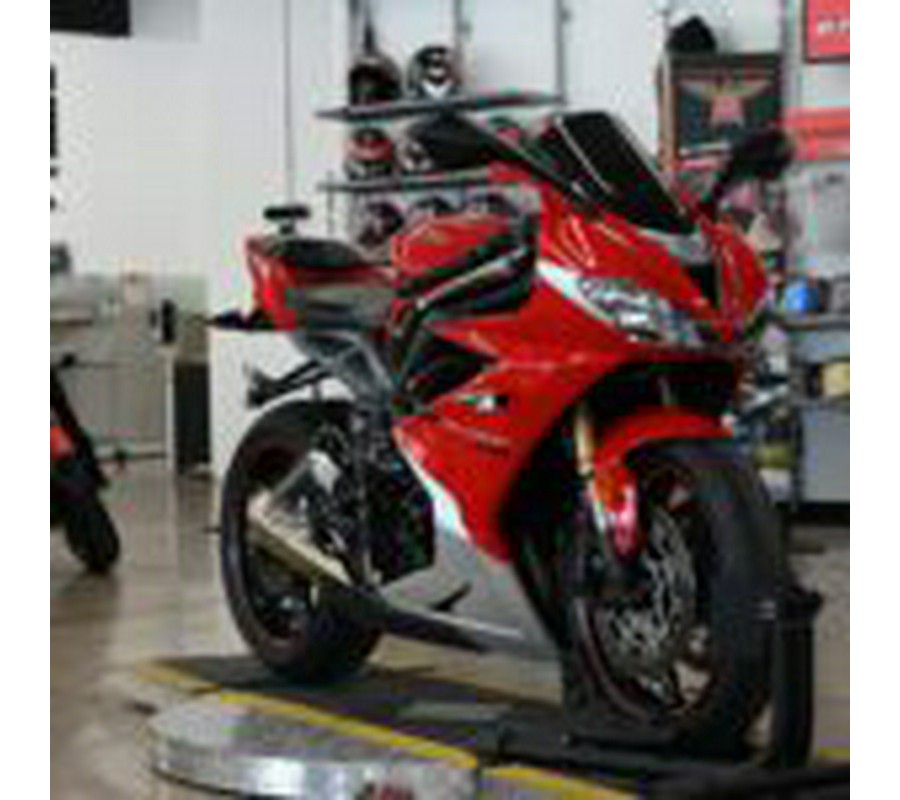 2016 Triumph Daytona 675