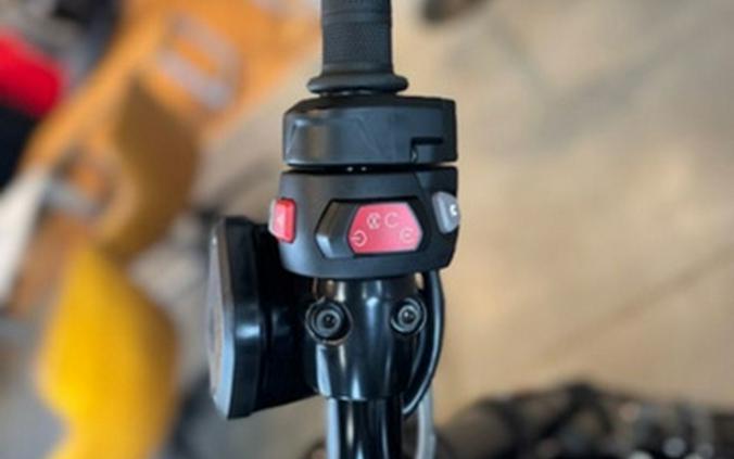 2025 Triumph Rocket 3 Storm R