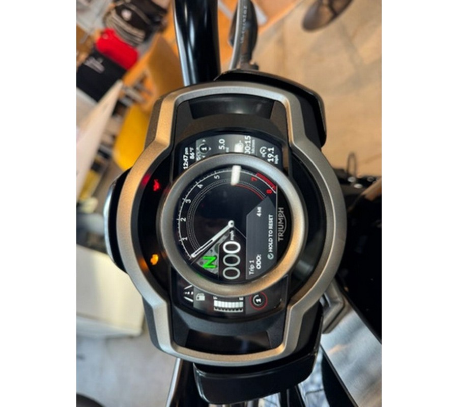 2025 Triumph Rocket 3 Storm R