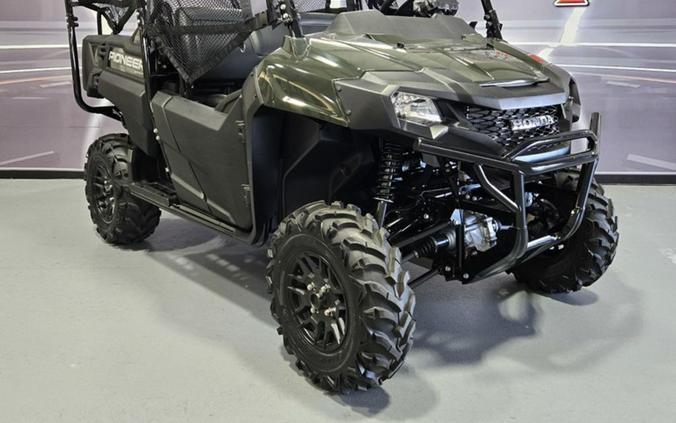 2025 Honda Pioneer 700-4 Deluxe