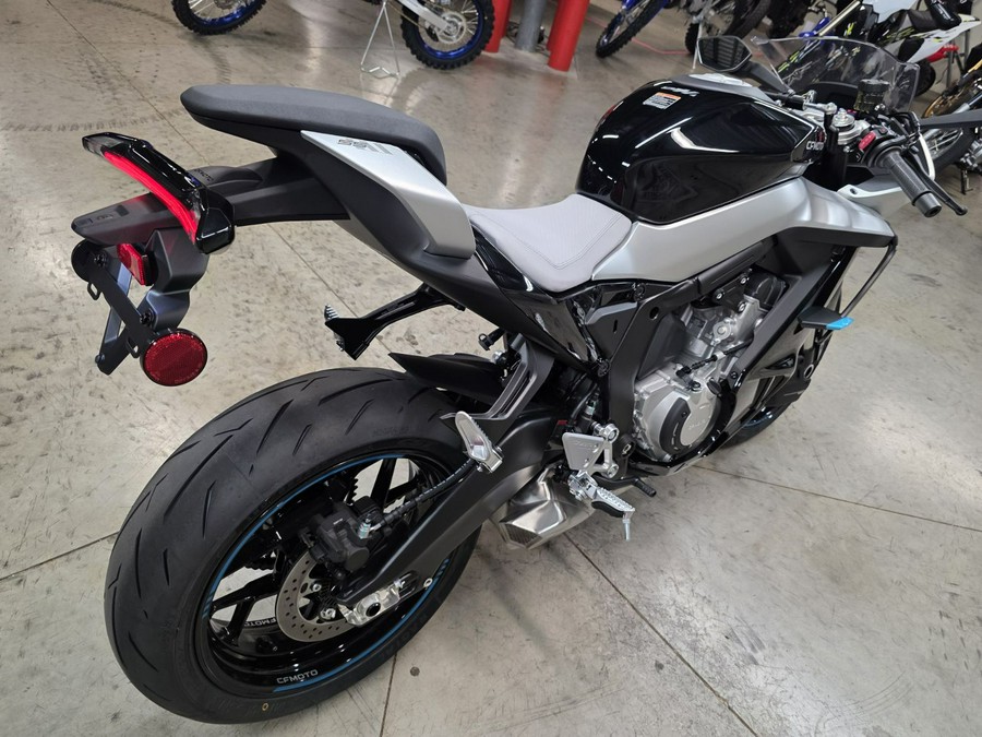 2026 CFMOTO 650SS