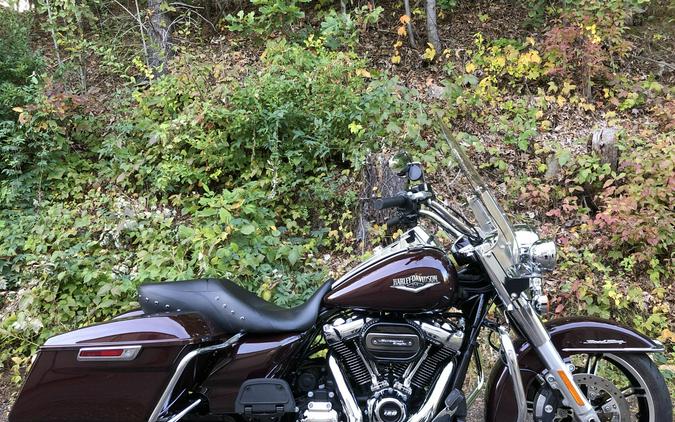 2022 Harley-Davidson® Road King® Midnight Crimson