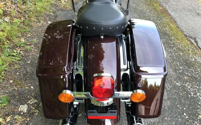2022 Harley-Davidson® Road King® Midnight Crimson