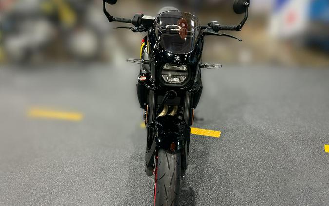 2026 Suzuki GSX-8TT