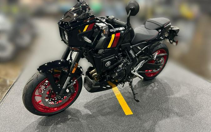 2026 Suzuki GSX-8TT