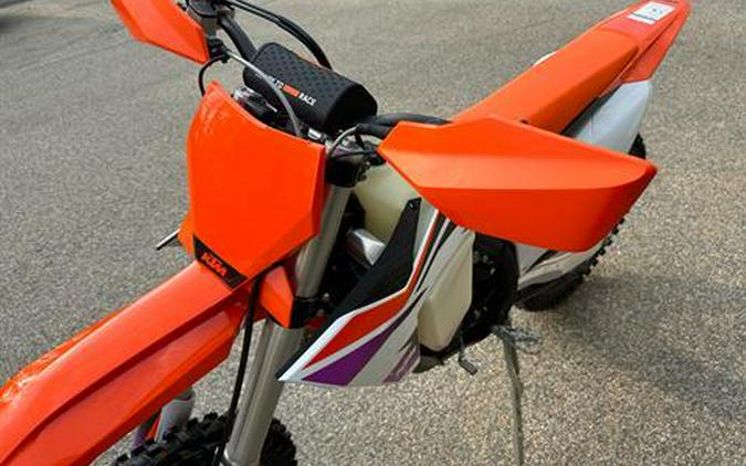 2024 KTM 125 XC