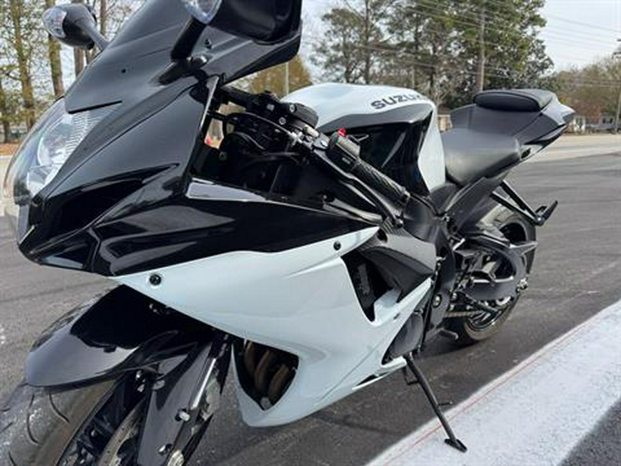 2023 Suzuki GSX-R600