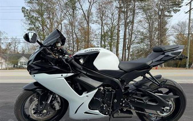 2023 Suzuki GSX-R600