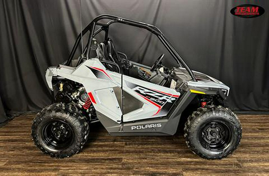 2024 Polaris RZR 200 EFI