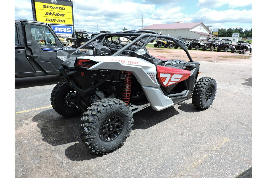 2024 Can-Am Maverick X3 DS Turbo Red & Silver