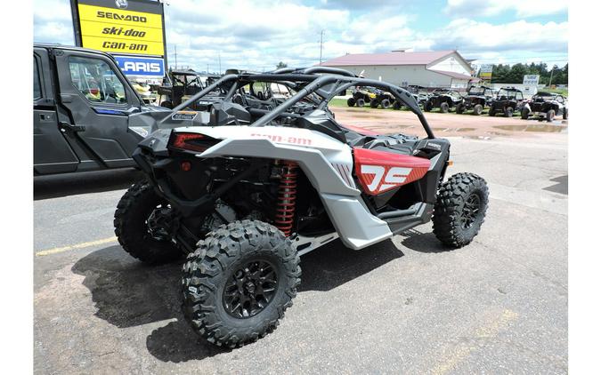 2024 Can-Am Maverick X3 DS Turbo Red & Silver