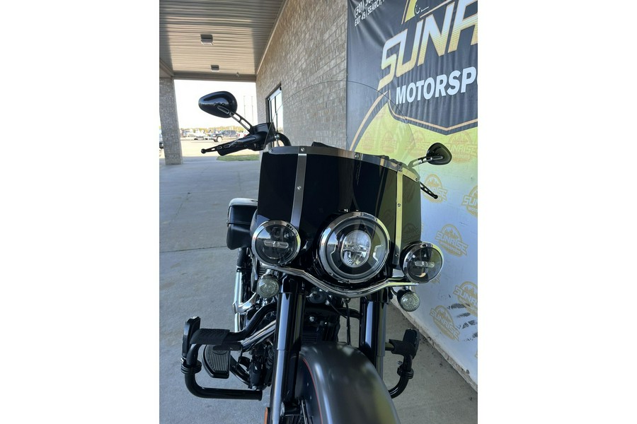 2018 Harley-Davidson® Heritage Classic