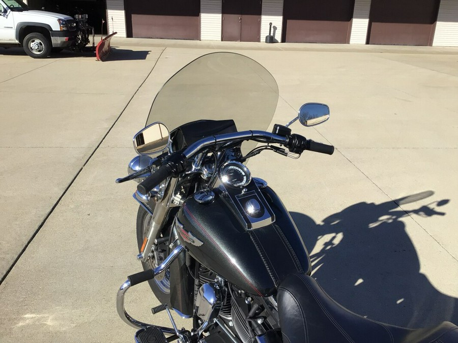 FLSTNI 2006 Softail® Deluxe