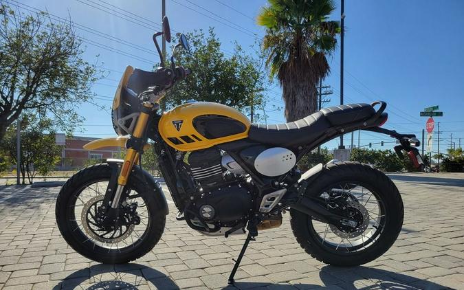 2026 Triumph Scrambler 400 XC Racing Yellow
