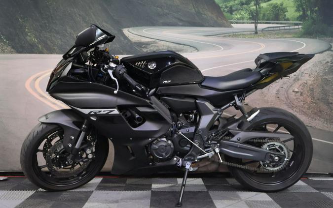 2024 Yamaha YZF-R7