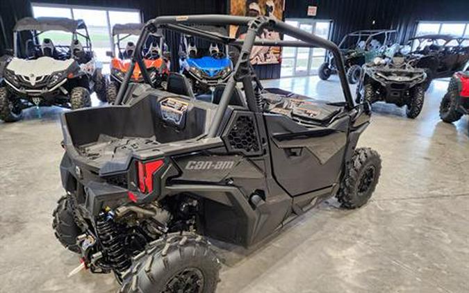 2023 Can-Am Maverick Trail DPS 1000