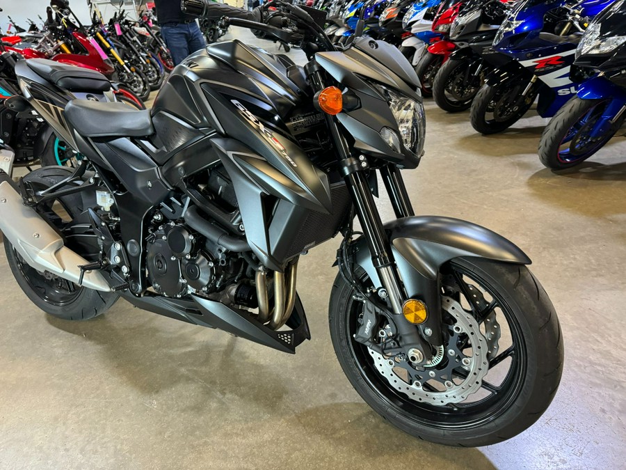 2022 Suzuki GSX-S750