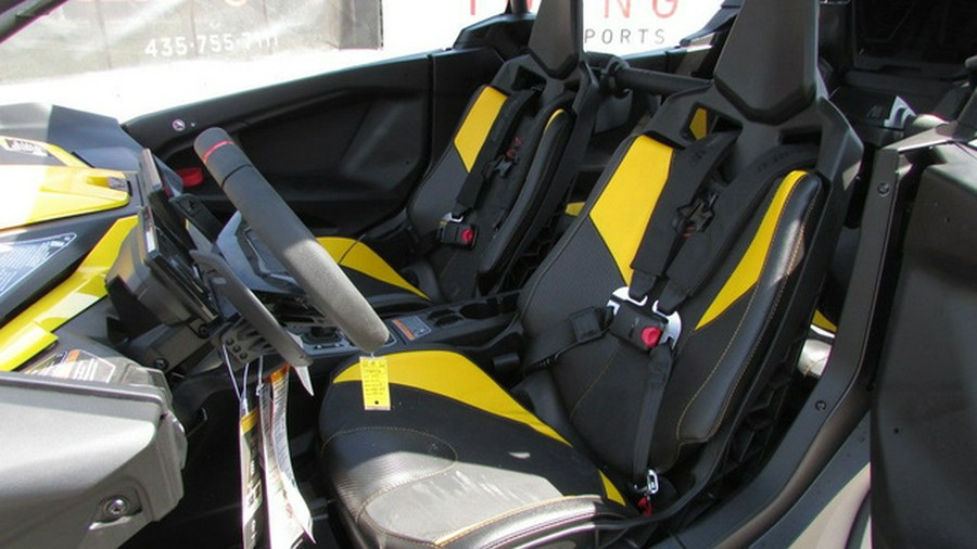 2025 Can-Am Maverick R MAX X rs With SMART-SHOX