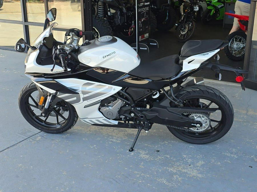 2026 CFMOTO 300SS