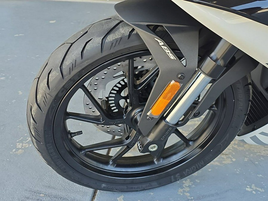 2026 CFMOTO 300SS