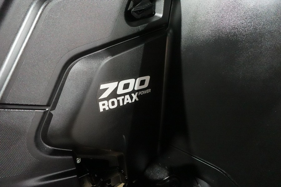 2026 Can-Am Outlander X MR 700