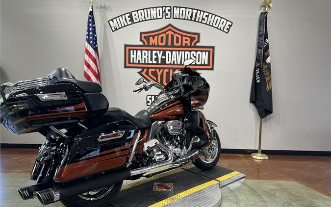 2015 Harley-Davidson Road Glide® CVO™ Ultra