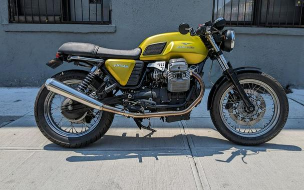 2010 Moto Guzzi V7 Café Classic