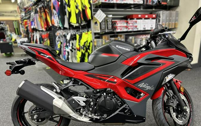 2024 Kawasaki Ninja® 500 ABS Passion Red/Metallic Flat Spark Black