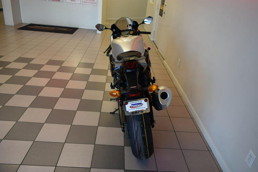 2025 Suzuki GSX-R1000