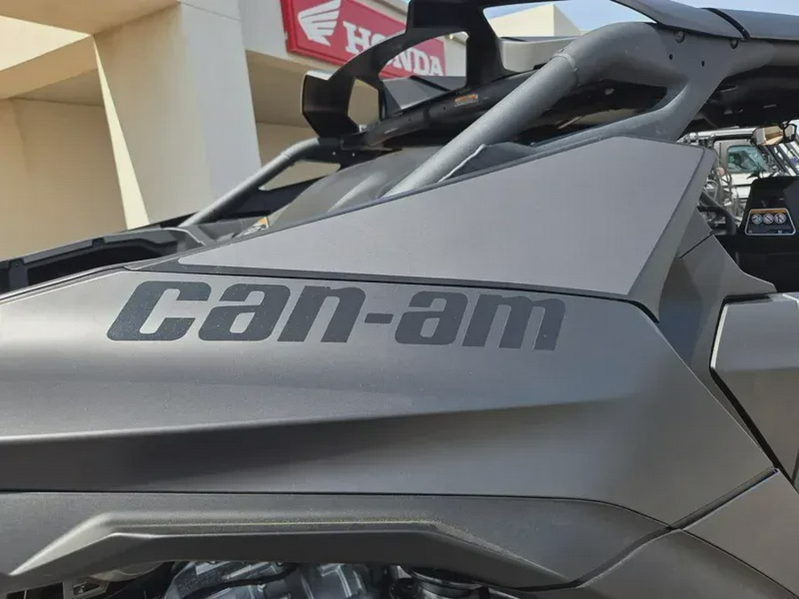 2025 CAN-AM MAVERICK R MAX X RS 999T DCT