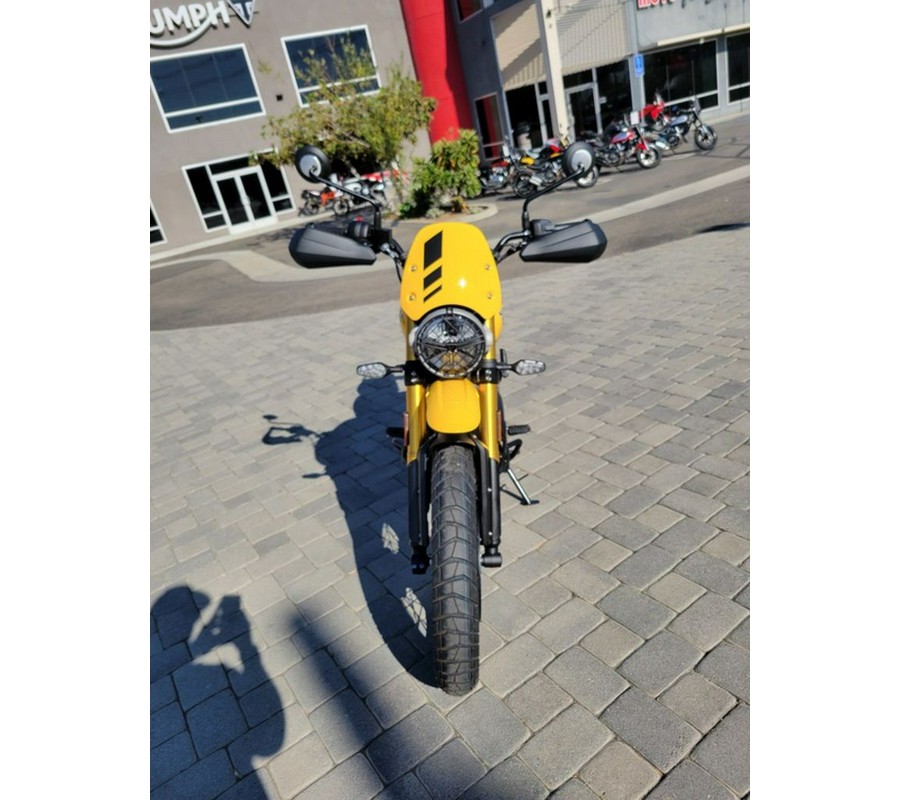 2026 Triumph Scrambler 400 XC Racing Yellow