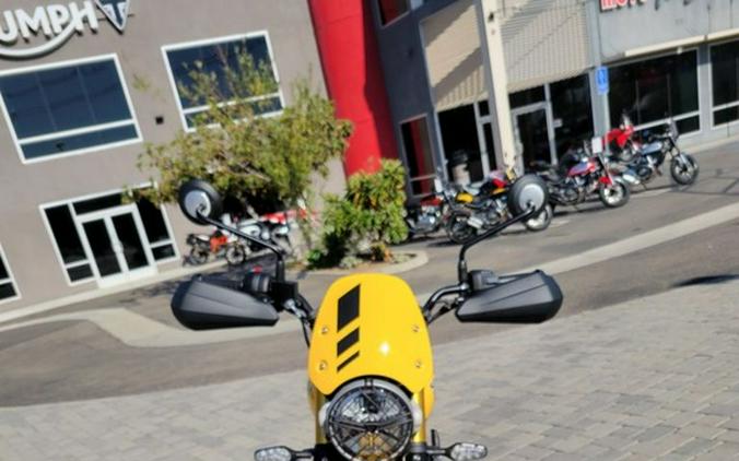 2026 Triumph Scrambler 400 XC Racing Yellow