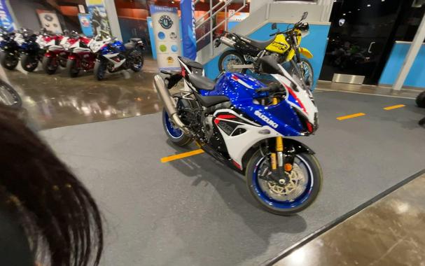 2027 Suzuki GSX-R1000R 40TH ANNIVERSARY EDITION
