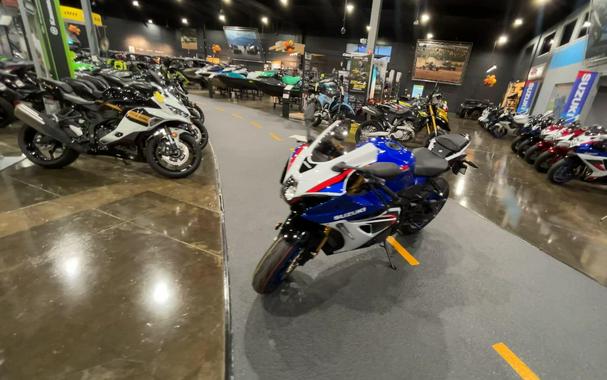 2027 Suzuki GSX-R1000R 40TH ANNIVERSARY EDITION