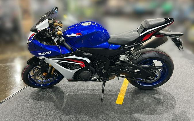 2027 Suzuki GSX-R1000R 40TH ANNIVERSARY EDITION