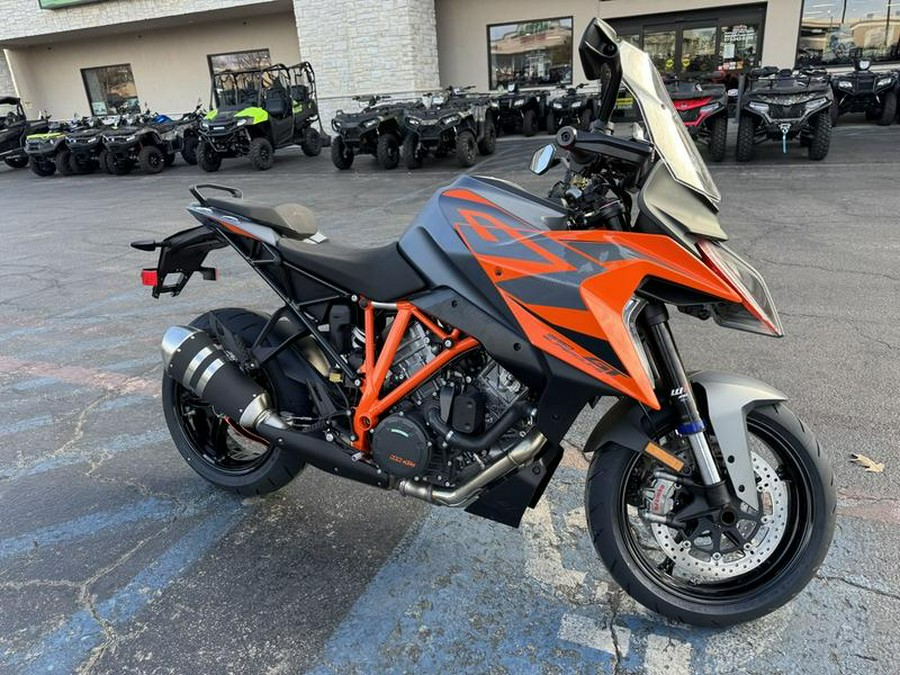 2024 KTM 1290 Super Duke GT