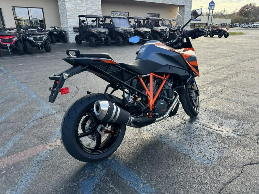 2024 KTM 1290 Super Duke GT