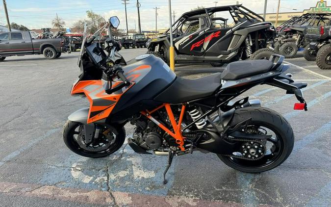 2024 KTM 1290 Super Duke GT